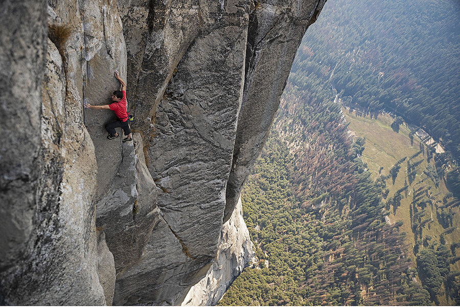 'Free Solo' chronicles efforts of mountain climber to work without aid